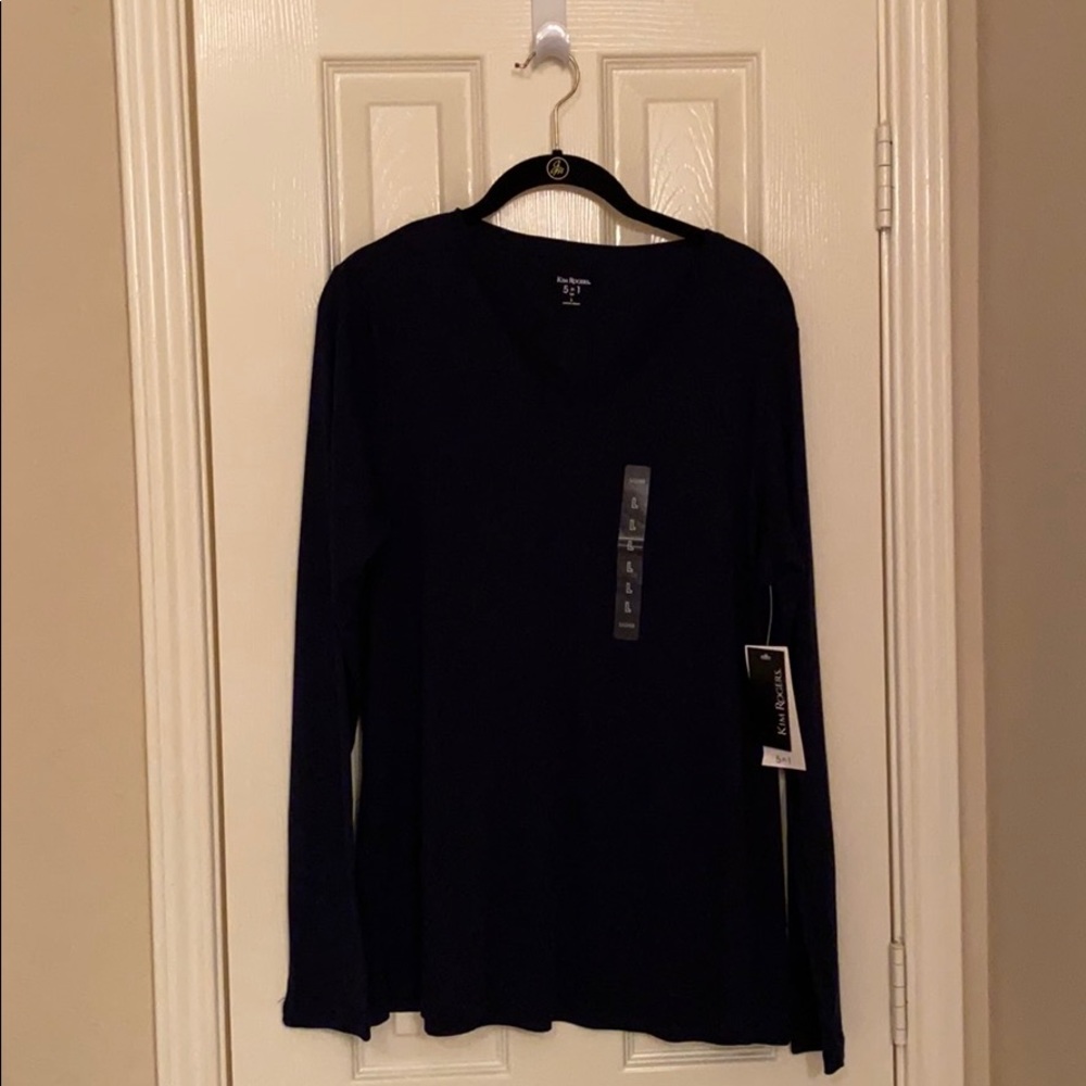 Long sleeve v neck
